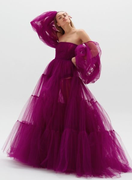 ‘Extravaganza’ - the stylish springtime sparkle for MADAME Germany snapped by Bryan Adams; at his side for the cover and editorial was make-up artist Thomas LORENZ c/o LES ARTISTS by Josef Stockinger