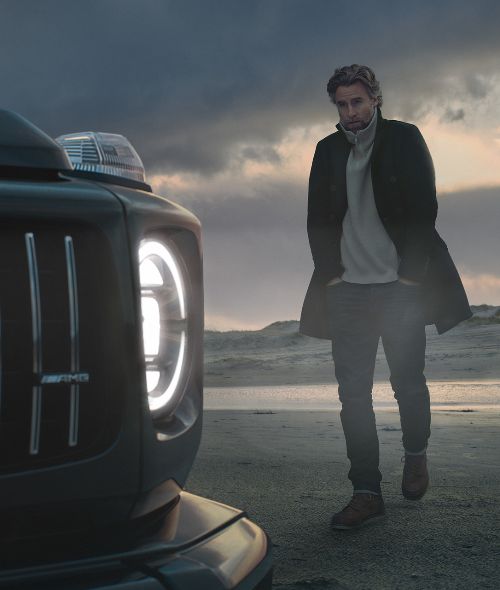 THILO SICHENEDER stages the high-performance G-Class Mercedes AMG G63 at a beach in Denmark by combining backplates with studio shots