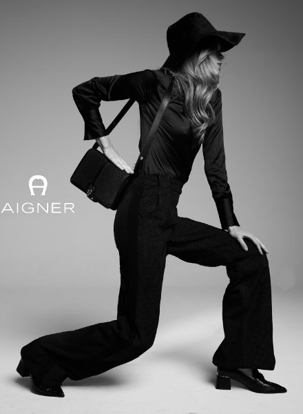 ANDREAS ORTNER : Superstar Elle Fanning auf der ICON, AIGNER H/W 20 XXL-Kampagne featuring Supermodel Kim Riekenberg, Topmodel Michaela Kocianova auf der ELLE CZ 08/2020 und ELLE Germany 08/2020
