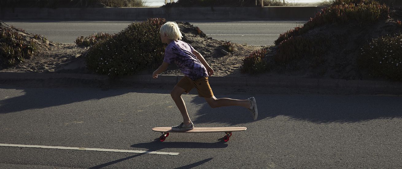 Surfing and Skating in San Francisco featuring Teen-Model Colby Ebner - Fotos Cheyenne ELLIS c/o ALYSSA PIZER MANAGEMENT