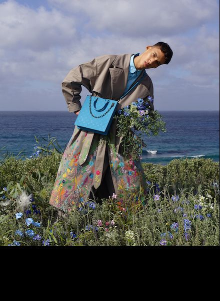 “Art of Travel” – KENT & CO PRODUCTIONS produces the Spring/Summer 2020 Menswear campaign for LOUIS VUITON with photographer Viviane Sassen in Tangier and Chefchaouen