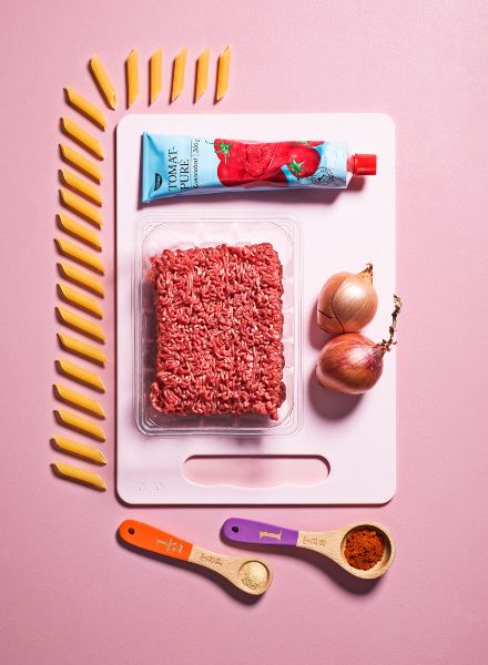 'Mitt livs buffé' Kochbuch der schwedischen Comedian Keyyo mit Fotos von Matilda Lindeblad c/o AGENT MOLLY & CO sowie Food Motive für SWEDISH TASTE