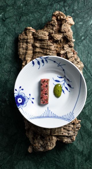 AGENT MOLLY & CO : BOB spot, ANNAMA, LANTLIV magazine, ICON magazine, RYDBERGS & AHLENS magazine x INTERFLORA, CERVERA, …
