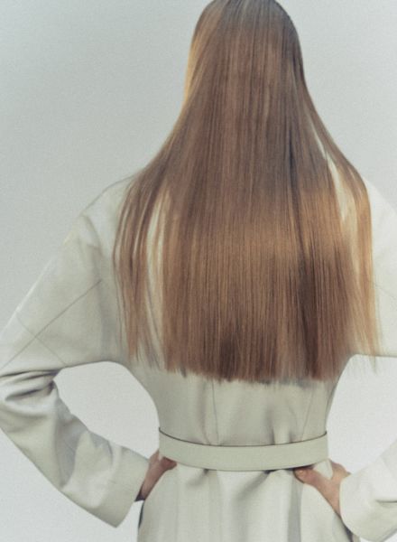 Melanie + Ramón fotografieren 'Hope' für die VOGUE Ukraine - Hair Olivier SCHAWALDER c/o LES ARTISTS by Josef Stockinger