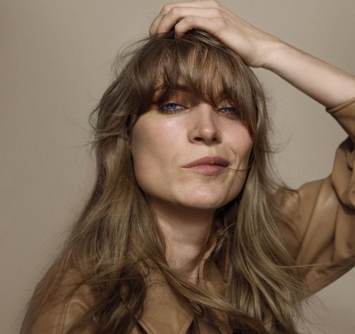 ‘From Paris with love...’ – STEPHANIE WENCEK POSTDESIGN finalizes the personal beauty editorial by photographer Susanne SPIEL c/o KRISTINA KORB