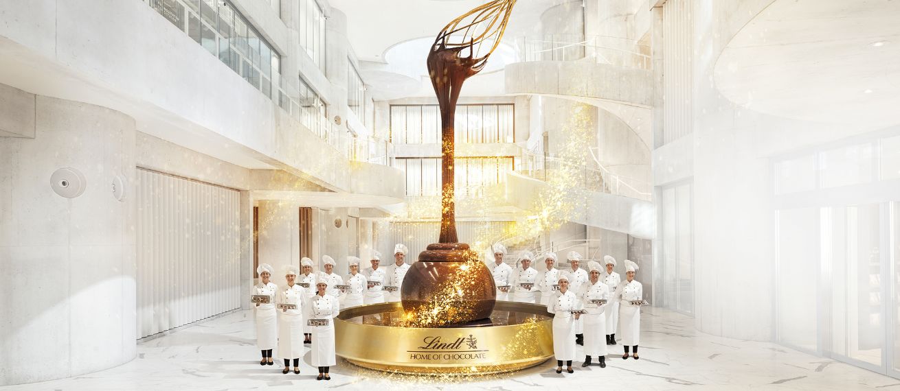 ‘LINDT HOME OF CHOCOLATE’ PATRICK SALONEN for Chocolat Lindt with photographer Michel Jaussi and the agency Erdmannpeisker
