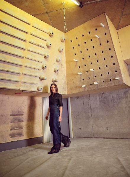 Movin’ on up! PHILIPP RATHMER photographs a fashion editorial for DIE STILISTEN at climbing hall Nordwandhalle in northern Germany