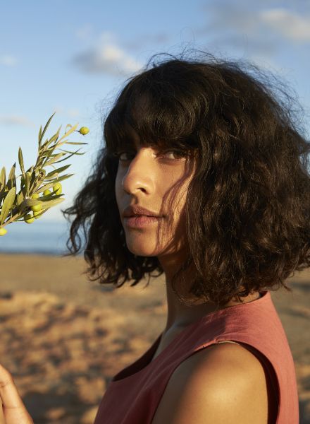 GRÜNE ERDE - PETRA FISCHER photographs the latest fashion in Greece for the green lifestyle specialist from Austria