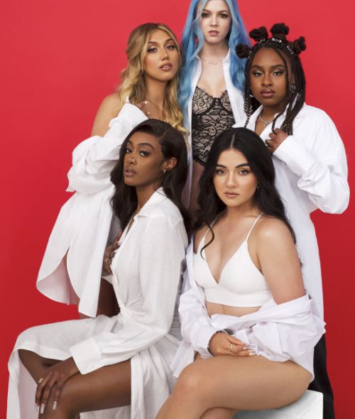Meet CITIZEN QUEEN aka Kaedi Dalley, Hannah Mrozak, Cora Isabel, Nina Nelson und Kaylah Sharve - TIGHTROPE PRODUCTION produziert für RCA Records mit der up-and-coming All Girls Band das Cover Artwork für ihr lange erwartetes Debut