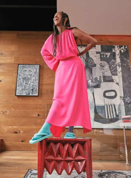 Michelle Elie’s handpicked favorites from London luxury expert BROWNS available via FARFETCH – the portrait spread was photographed by FELIX EISENMEIER