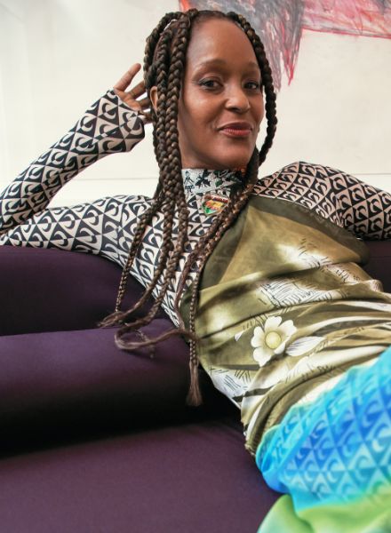 Michelle Elie’s handpicked favorites from London luxury expert BROWNS available via FARFETCH – the portrait spread was photographed by FELIX EISENMEIER