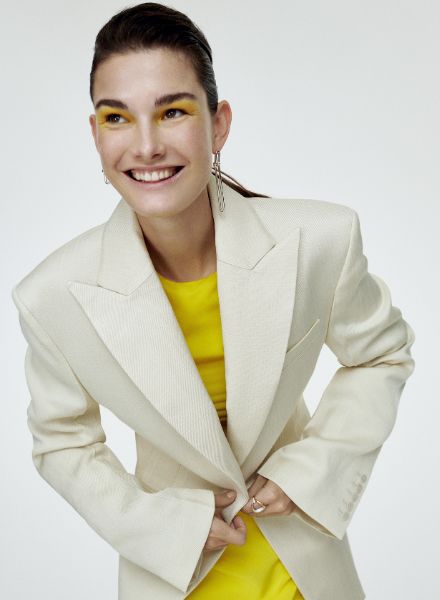 ONE HUNDRED BERLIN : Retouch work for the spread in ELLE Germany 02/21 featuring Ophelie Guillermand photographed by Alex Waltl