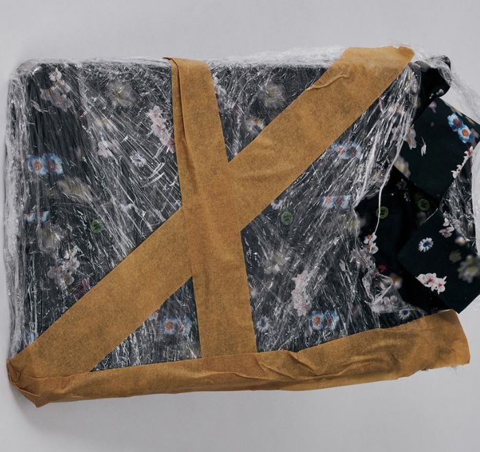 'The Wrapping Project' - Personal Work von Stylist Marcell NAUBERT c/o BIGOUDI, fotografiert von Rachel Jiam
