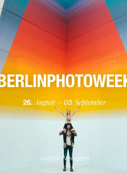 BERLIN PHOTO WEEK 2021 invites visitors to exhibitions and talks at the R.A.W. area as well as further venues and galleries in Berlin and presents the winners of the EyeEm Awards as part of ‘Photographer’s Night’