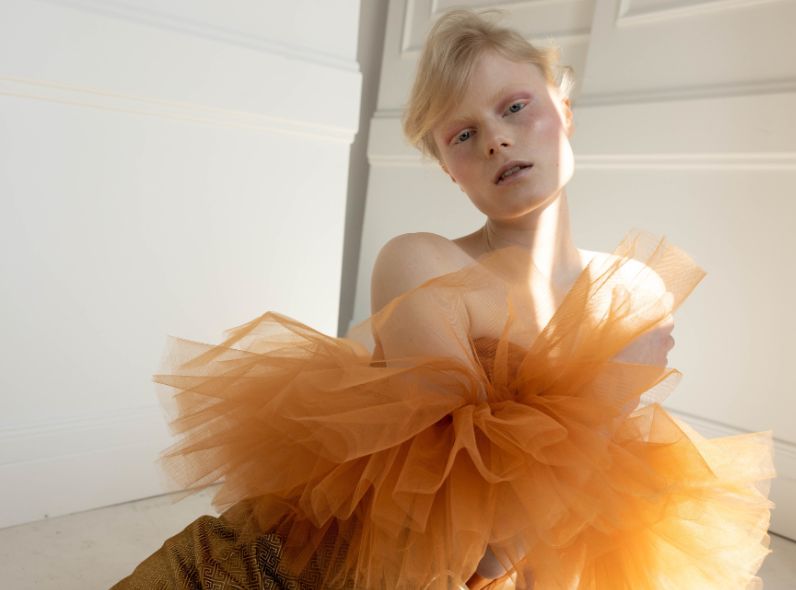 ‘A piece of Art’ – PATRICK SCHWALB photographs young German model Emily Liptow in a sculptor’s studio for QUALITY Magazine