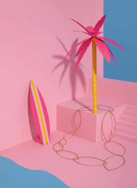 Maren SCHABHÜSER c/o DOUBLE T Photographers : ‘Sending you a few summer vibes ☀️ with new work for the big Jewelry Issue of GRAZIA Germany’