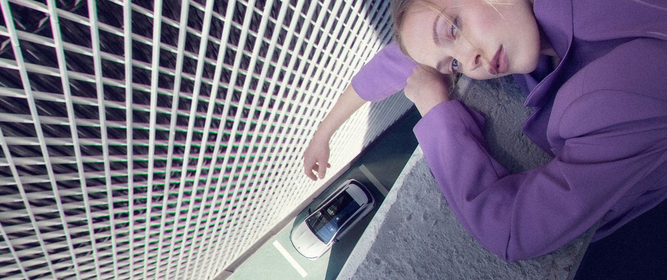 Mercedes EQ meets Model Emma c/o East West Models – photos and post production by Frederic SCHLOSSER c/o UPFRONT