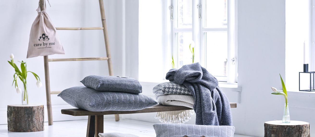CARE BY ME – Lars RANEK c/o STILLSTARS photographs the campaign for the Danish brand which designs sustainable clothing, furnishings and accessories – all while supporting women in India and Nepal