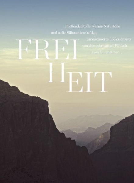 ANDREAS ORTNER fotografiert Model Maartje Verhoef für die ELLE Germany Februar '22 Coverstory in Oman, Styling Pia Leonie Knoll & Tinka Knoll, Hair & Makeup Georgios Tsiogkas