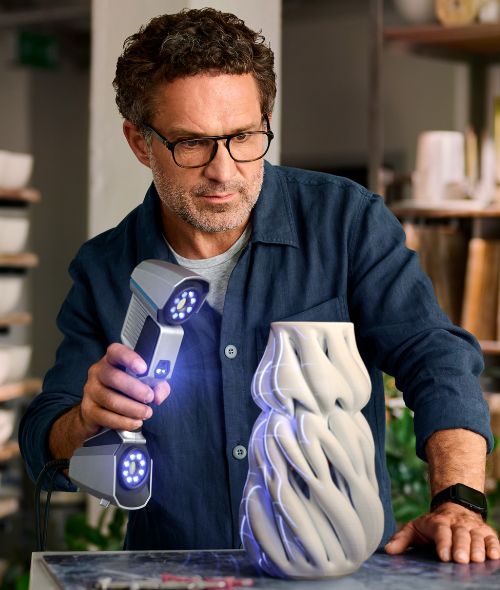 Florian Bison photographs the SPARKASSEN campaign for corporate clients – produced by LUNIK and Bigshrimp in Berlin