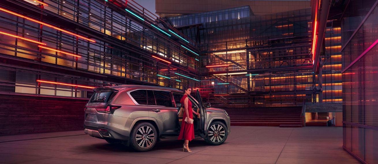 Crafted to command. The LEXUS LX 2022 campaign by Anton WATTS c/o SEVERIN WENDELER