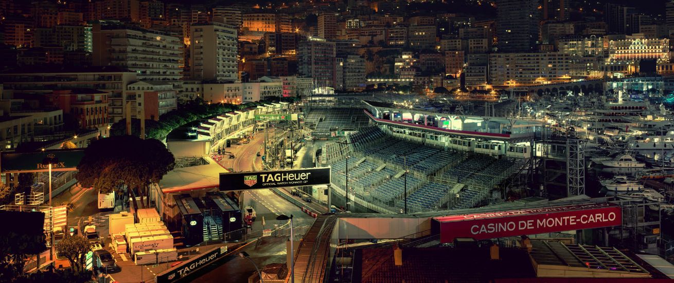 NEU bei GoSee : THOMAS SCHORN, Transportation, Köln; wir zeigen Euch zum Einstieg sein stimmungsvolles, nächtliches Monaco-Portrait aus seiner GRAND PRIX NOIRE Serie