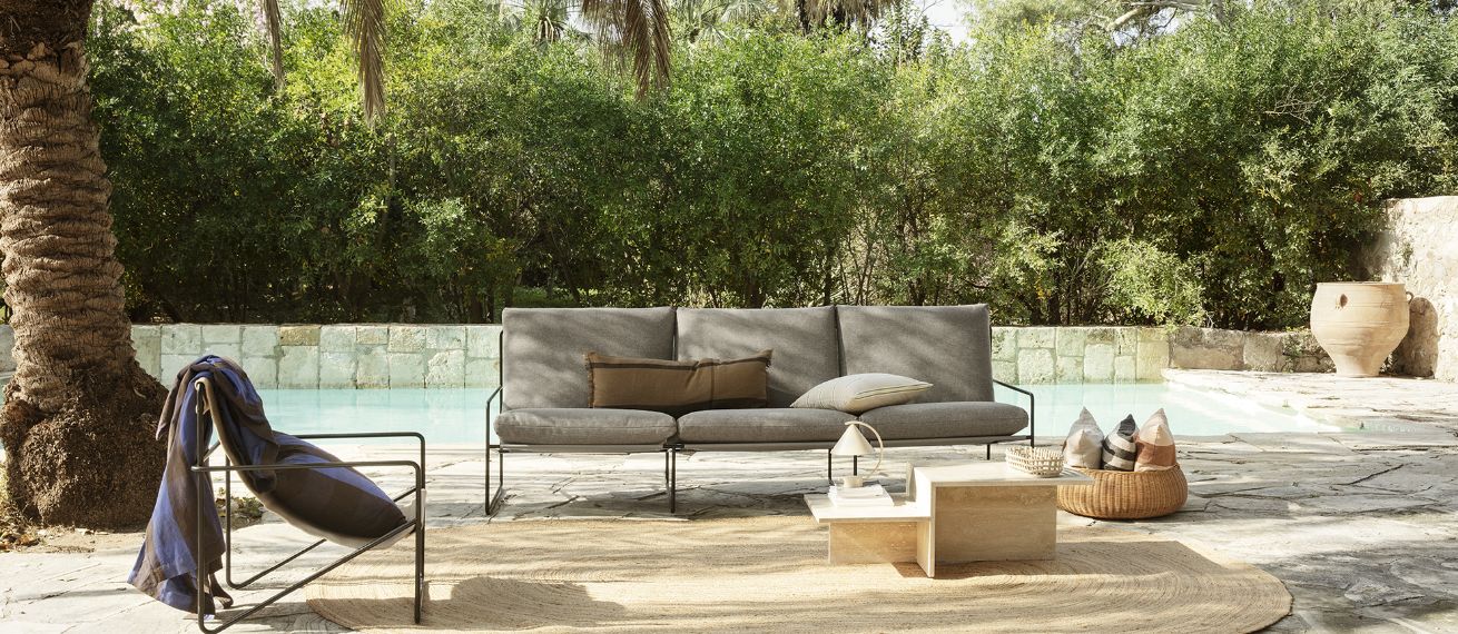 Outdoor Living mit der 'Desert Collection' - Heidi LERKENFELDT c/o STILLSTARS fotografiert für FERM LIVING in Griechenland