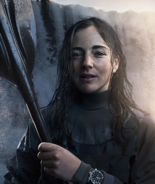 « La peur est un outil, une super alarme. » – Extreme Kayaking World Champion NOURIA NEWMAN for RED BULLETIN – Portraits by Sandro BAEBLER c/o SEVERIN WENDELER