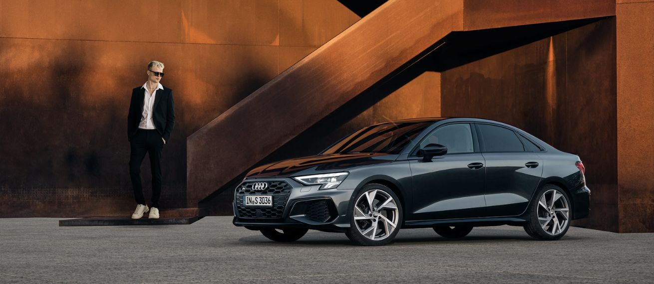 Sportier than ever before – DANIEL HARTZ photographs the AUDI S4