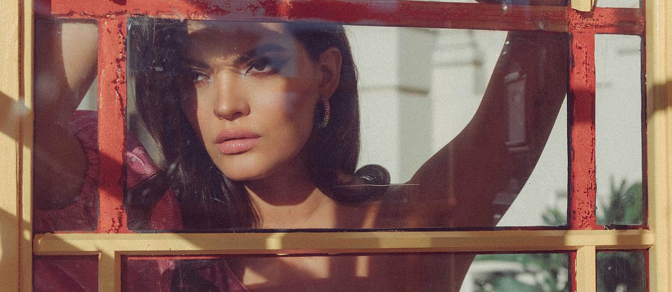 'The always magical @wiggywiggy' - Model Meghan WIGGINS C/O LOUISA MODELS in der GRAZIA