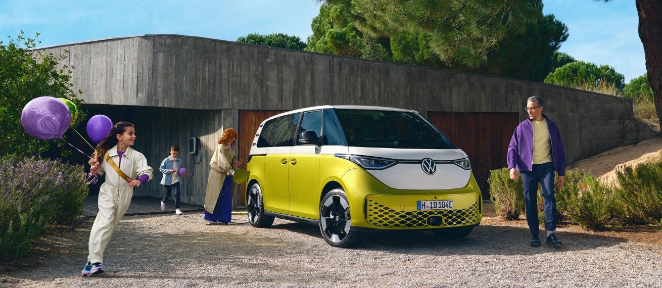 The new ID. Buzz. Fully electric, fully connected, full of new ideas – the campaign for the world premiere of the new iconic VW by MARC AND DAVID
