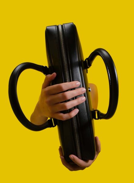 Handbag editorial for TANK MAG & 'Jacquemus' – an accessories project by Tais SIROTE c/o MAKING PICTURES on GoSee