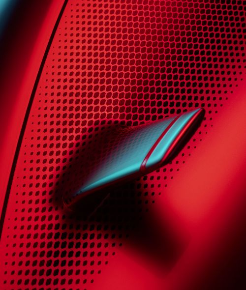 ‘The Desire for Performance Luxury : An emotional statement from every perspective’ – The all-electric Vision AMG show car, with retouch by STEFAN EISELE POSTPRODUCTION