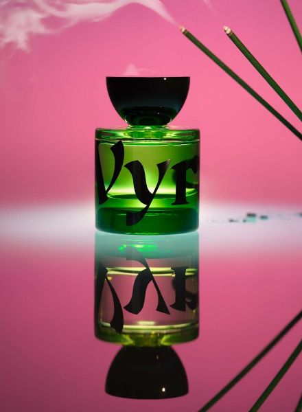 VYRAO perfume & cologne campaign by still life specialist Tais SIROTE c/o MAKING PICTURES on GoSee
