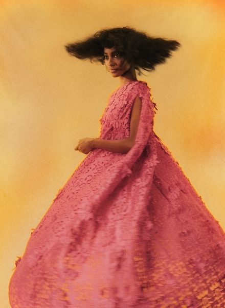 ‘Warm, Warmer, Hot’ – Jamaican model Tami Williams in front of the camera of Cole SPROUSE c/o LGA MANAGEMENT for ELLE US