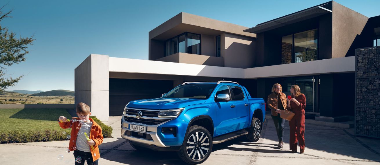 MARC AND DAVID photograph the VOLKSWAGEN AMAROK world premiere for Scholz & Friends