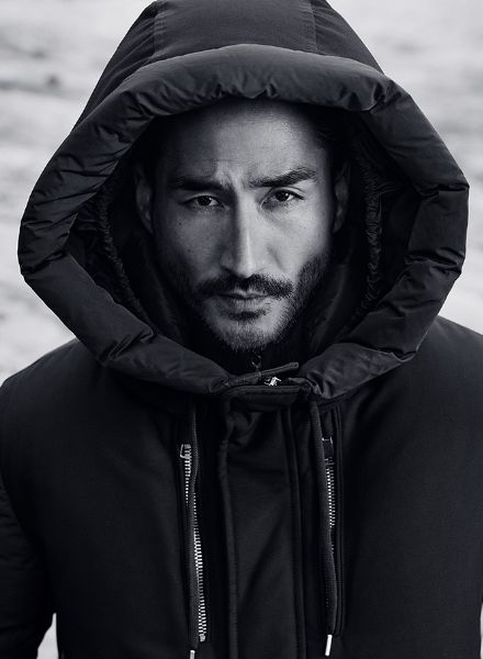 ECKERLE Winter 2022 outdoor campaign photographed by SACHA TASSILO HÖCHSTETTER for the agency Wunderhaus in the Kauner Valley