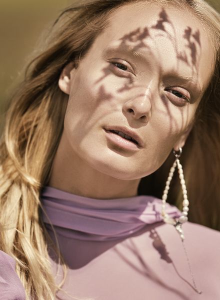 ‘The Wind In My Hair’ - Det KEMPKE c/o DOUBLE T Photographers shoots for CONDÉ NAST TRAVELLER, styling by Marika Hellmund, H&M: Daniela Prost