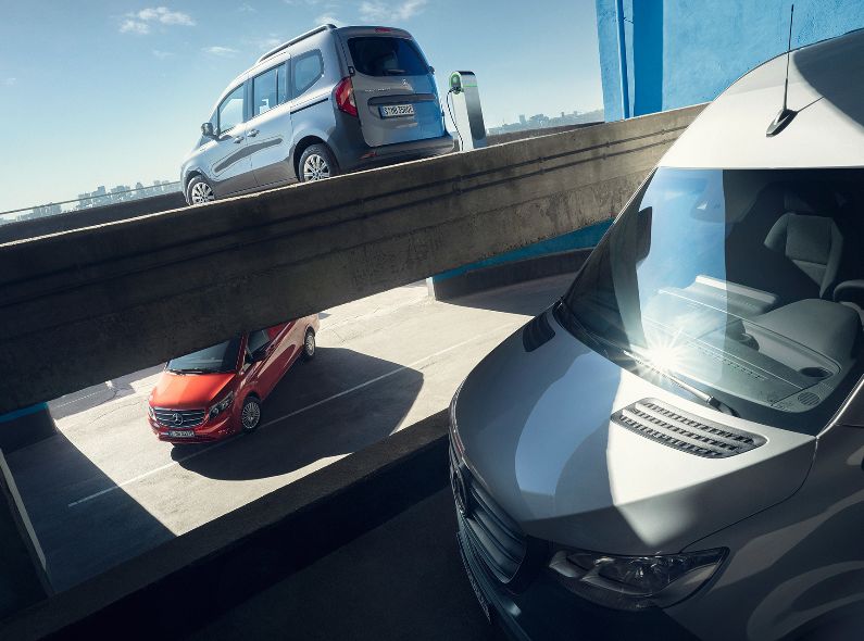 MERCEDES-BENZ VANS eRange campaign by Frederic SCHLOSSER c/o UPFRONT for Preuss und Preuss