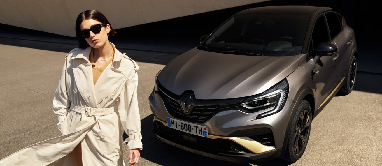 ‘COMPACT. ATHLETIC. UNMISTAKABLE.’ – SÉBASTIEN STAUB photographs the brand-new RENAULT Captur Engineered