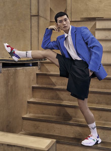 ‘Parcour’ – men’s fashion editorial by Det KEMPKE c/o DOUBLE T Photographers for L’OFFICIEL