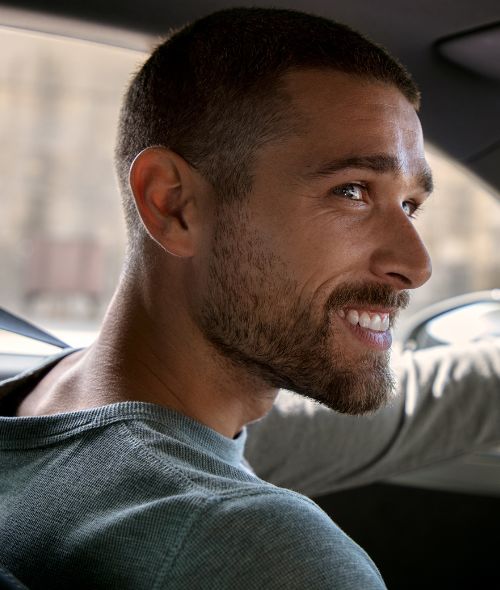 AUDI – Juergen BERDEROW photographs for advertising agency PHILIPP UND KEUNTJE with styling by Claudia SCHOLTAN, both artists c/o KLAUS STIEGEMEYER