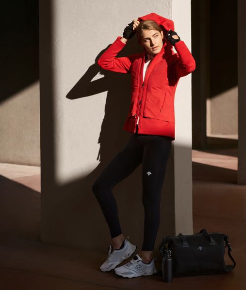 ‘To bring the enjoyment of sports to all’ – PAWEL FABJANSKI photographs the DESCENTE campaign in Milan