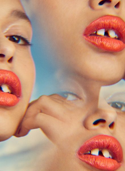 NEW : HERSPECTIVE COLLECTIVE, the collective of professional photographers with know-how, esprit and humor, is making an appearance for the first time with female empowerment at UPDATE 23 BERLIN