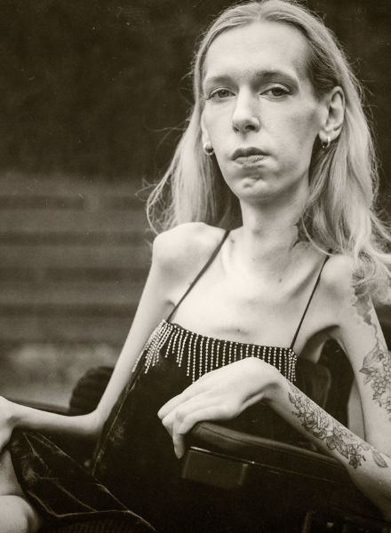 NEW : ARTISTS POOL, artist collective from Hamburg, presents you the Diane Arbus Special for BEST FASHION magazine on GoSee.News plus their innovative agency concept at UPDATE-23-BERLIN