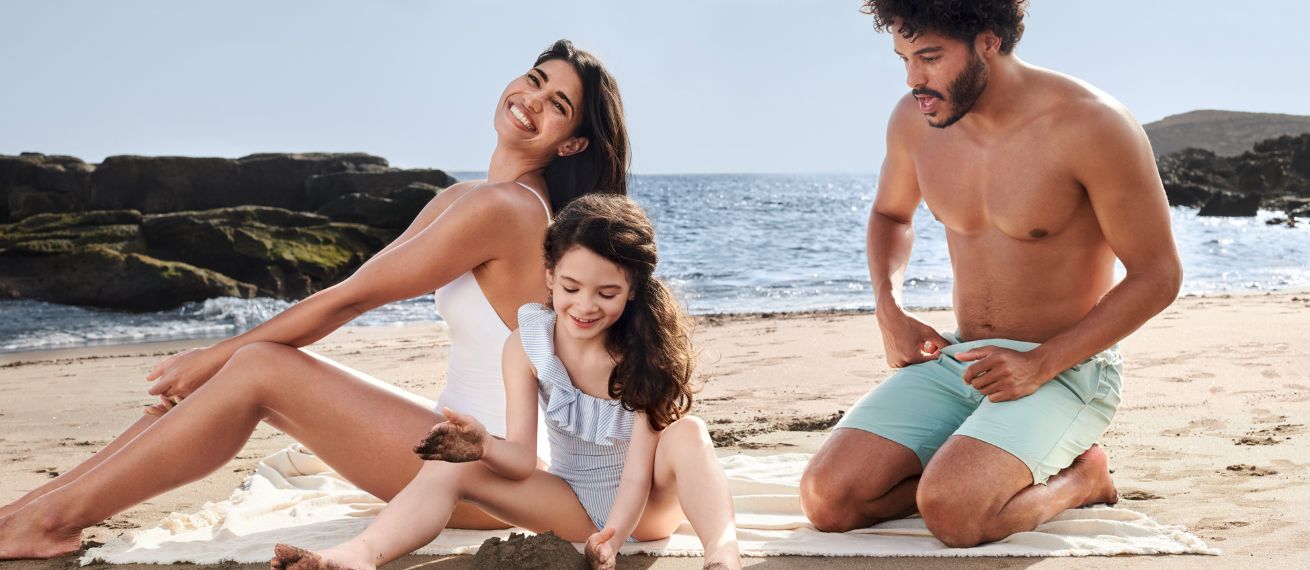 Julia KELTSCH c/o AVENGER PHOTOGRAPHERS fotografierte auf Teneriffa für den Kunden EUCERIN SUN die neuesten Produkte