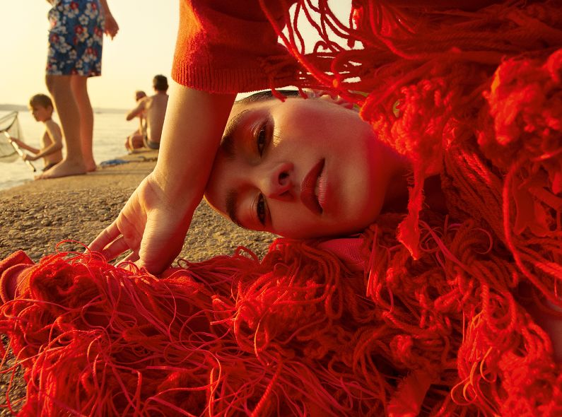 Model Camila in an editorial for CONTRIBUTOR magazine - photos by RAMONA REUTER, style by Mo, hair & makeup by Sigi Kumpfmüller using Chanel