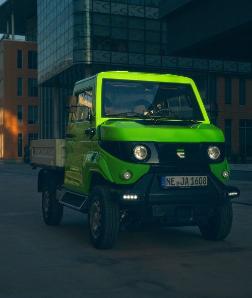 ROBERT WESTRICH photographs EVUM Motors for the Eberspächer Group and Bruce B. Corporate Communication