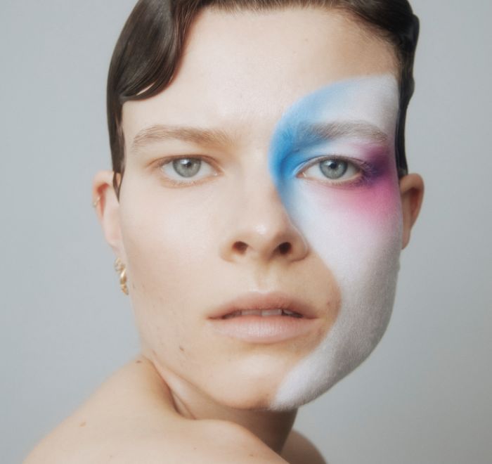 ‘Colada vs Edda Ophelia’ - a personal beauty spread by photographer Robin Kater and hair & makeup artist Benjamin BECHER c/o NINA KLEIN