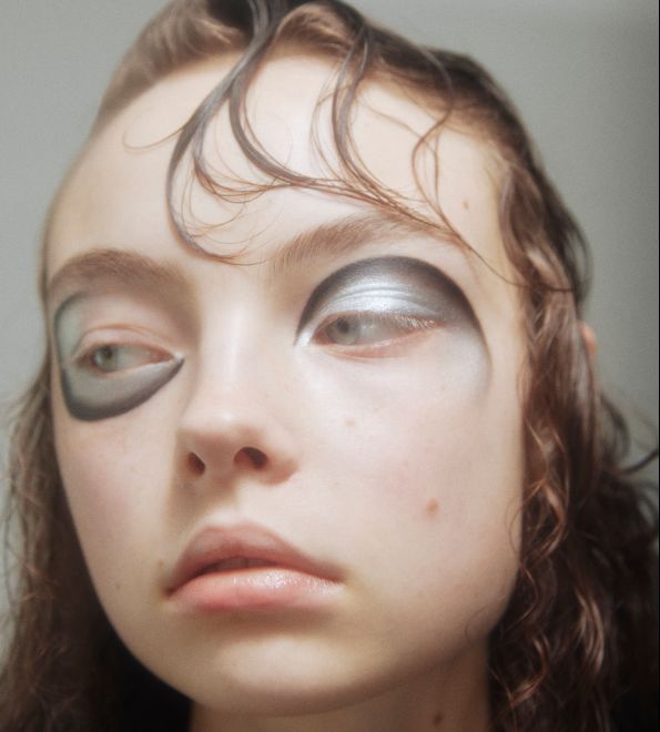 ‘Colada vs Edda Ophelia’ - a personal beauty spread by photographer Robin Kater and hair & makeup artist Benjamin BECHER c/o NINA KLEIN